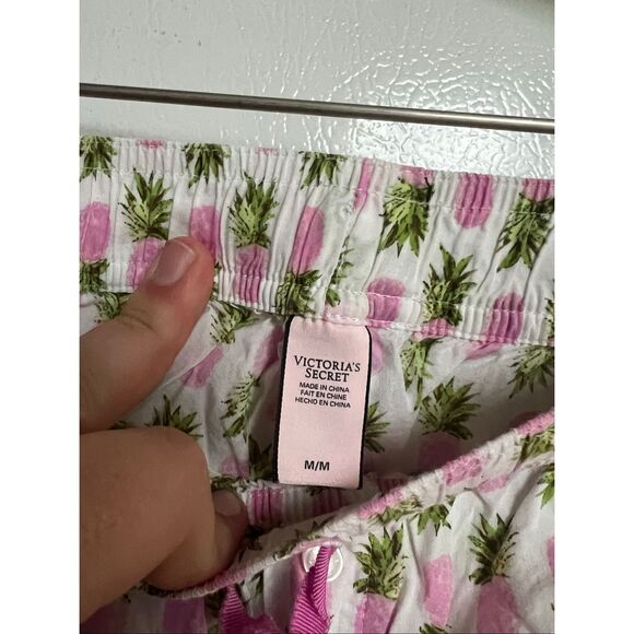 Victoria’s Secret Pineapple Sleep Pants Woman’s Size Medium - Picture 6 of 10